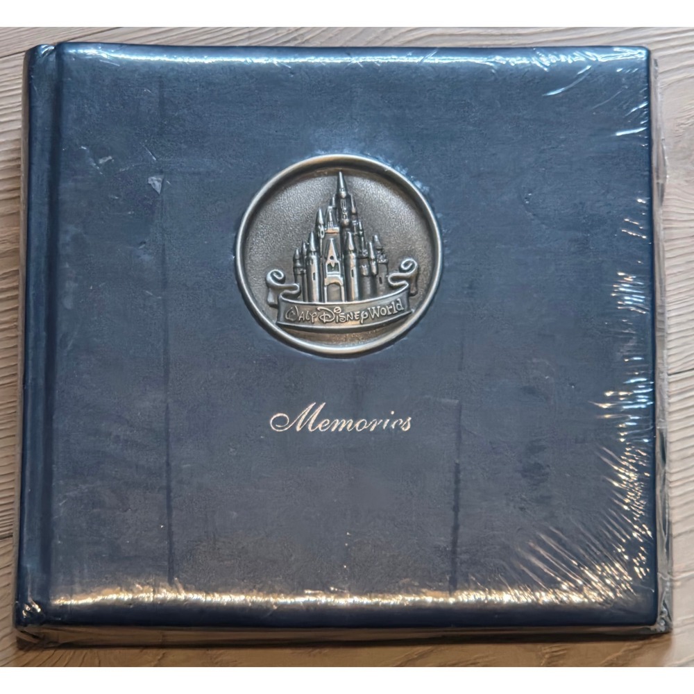 Walt Disney World Memories Photo Album Blue Cinderella Castle Pewter Sealed Flaw